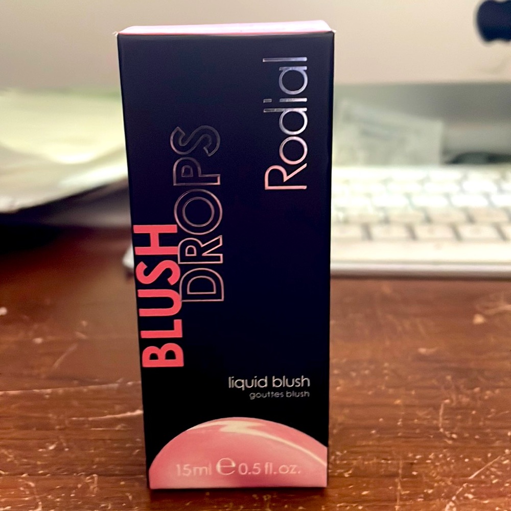 Rodial liquid blush drops - Frosted Pink